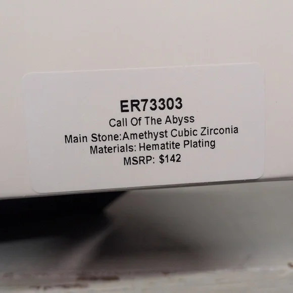 Bomb Party Sirens Collection Earring Call Of The Abyss - Amethyst Cubic Z, NWT - Picture 4 of 5